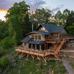 Hygge River House • Luxury Shenandoah Retreat