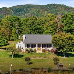 Mountain Moon Meadows | 2 King Beds + Sunroom