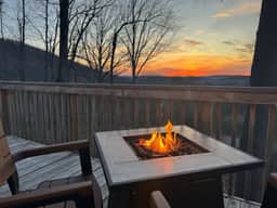 Shenandoah Twilight | Hot Tub + Sunset Views - Image 2