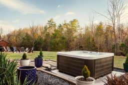 The Royal Cabin | Private Getaway w/ Hot Tub - Image 3