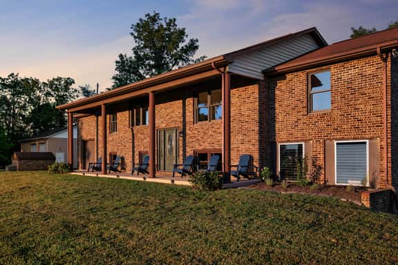 Skyward Shenandoah | Near Vineyards + Skyline Dr - Image 1