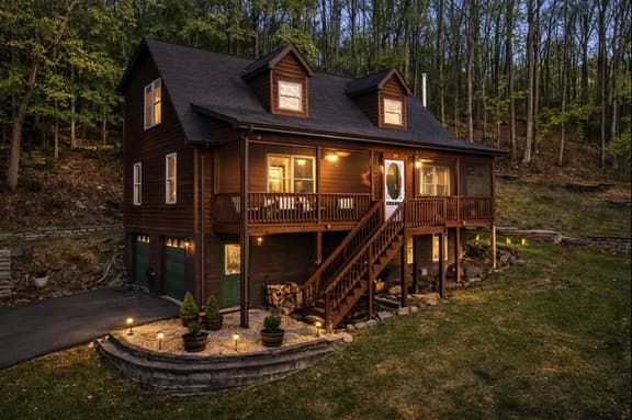 Delicious Cabin • Wine Country Retreat w/ Hot Tub - Image 1