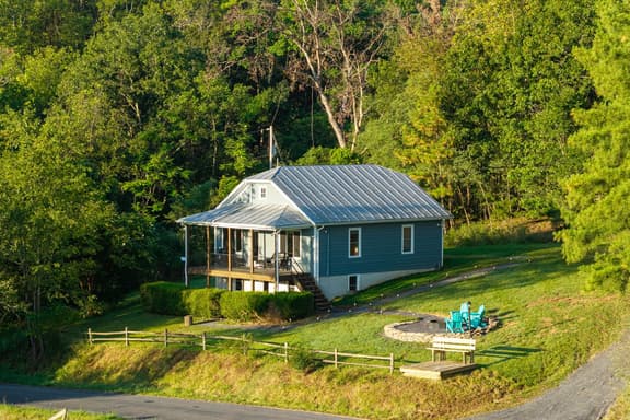 The River Bungalow at Shenandoah Haven - Image 1
